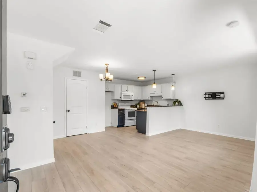 215 Westlake Drive #2, San Marcos, CA 92069 - #2