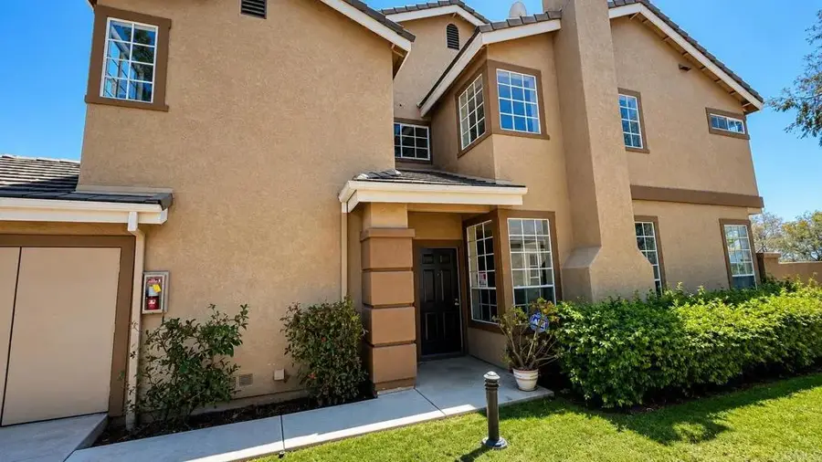 9453 Questa Pointe, San Diego, CA 92126 - #3