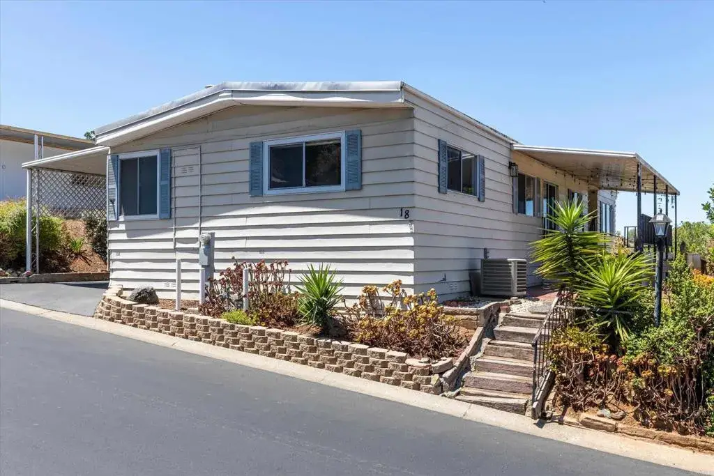 971 Borden #18, San Marcos, CA 92069 - #1