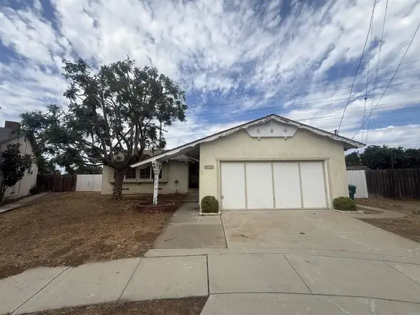 8772 Chantilly Avenue, San Diego, CA 92123