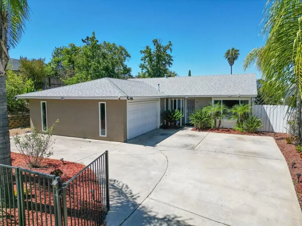 1161 N Rose St, Escondido, CA 92027 - #1
