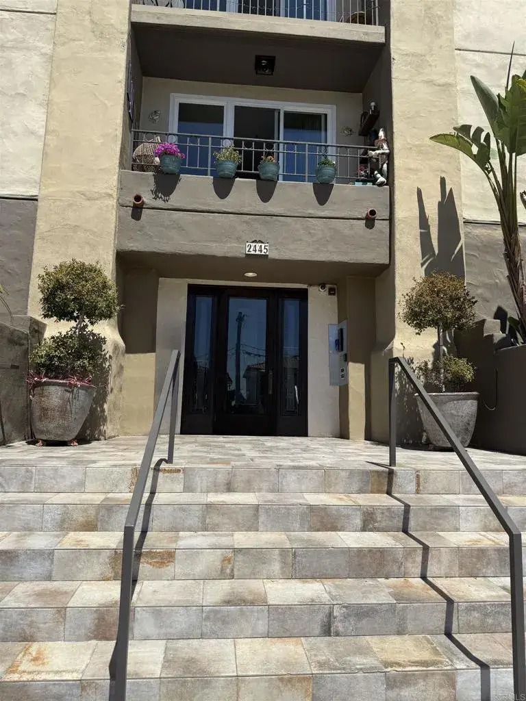 2445 Brant St #501, San Diego, CA 92101 - #2
