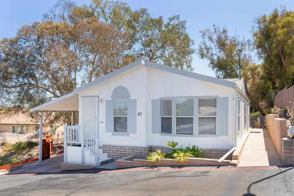 1333 Olive #SPC 27, Vista, CA 92083 - #1