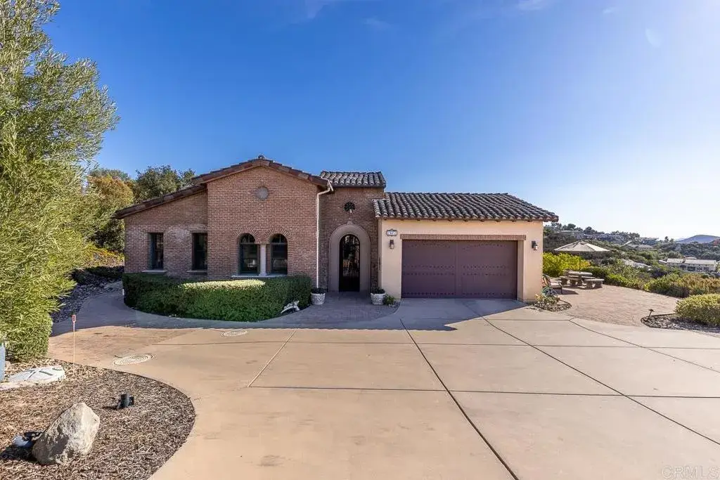 29472 Welk Highland Dr., Escondido, CA 92026 - #1