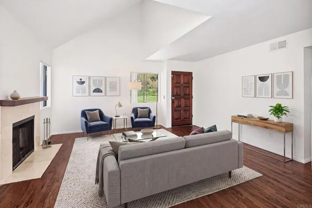 321 N Melrose #C, Vista, CA 92083 - #1