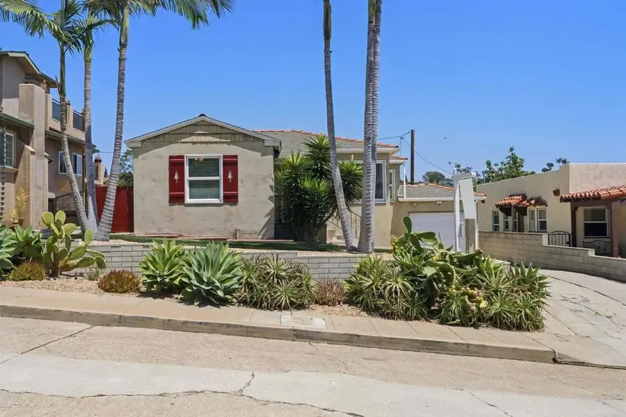 3219 Goldfinch Street, San Diego, CA 92103 - #2