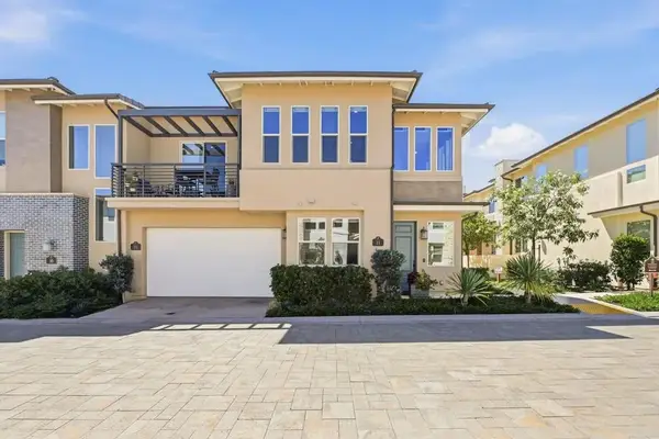 16750 Coyote Bush Drive #11, San Diego, CA 92127