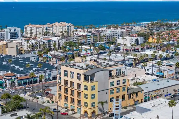 550 Seagaze Drive #7, Oceanside, CA 92054
