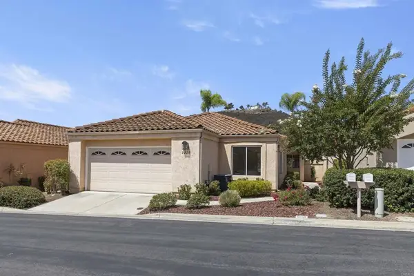 2229 Hilton Head Glen, Escondido, CA 92026