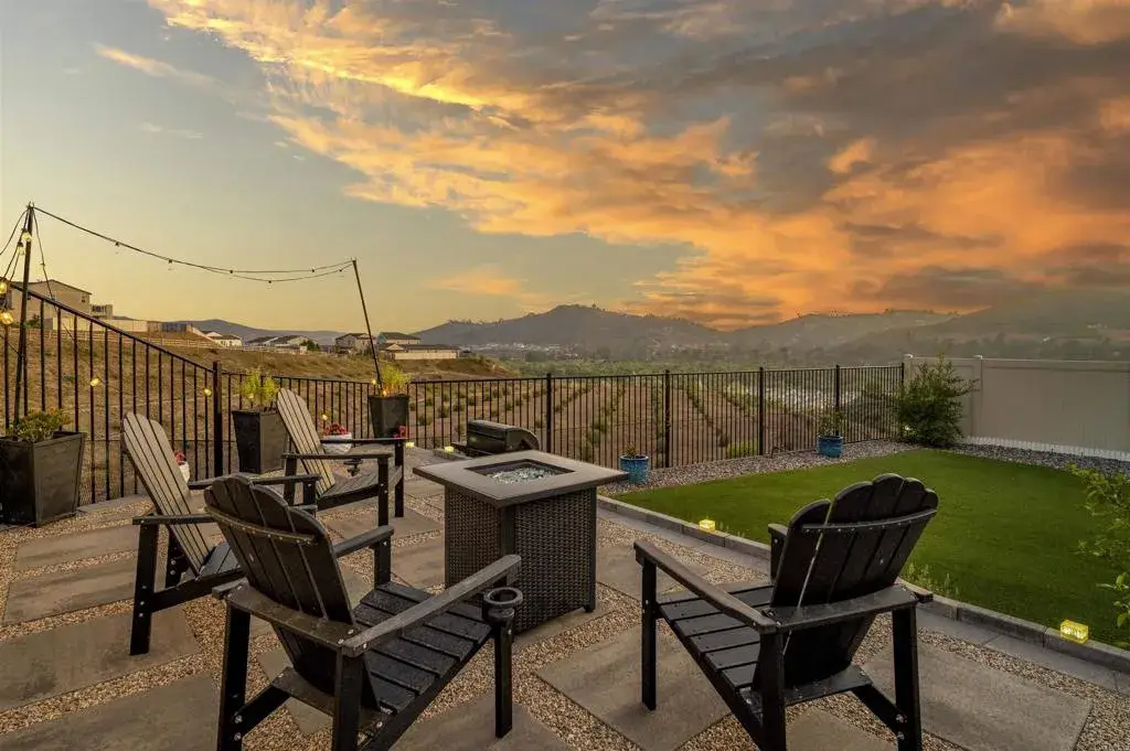 35164 Orchard Trail, Fallbrook, CA 92028 - #1