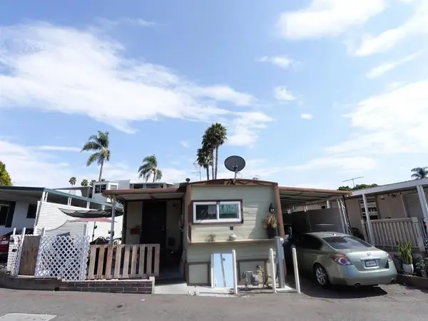 200 Olive #27, Vista, CA 92083