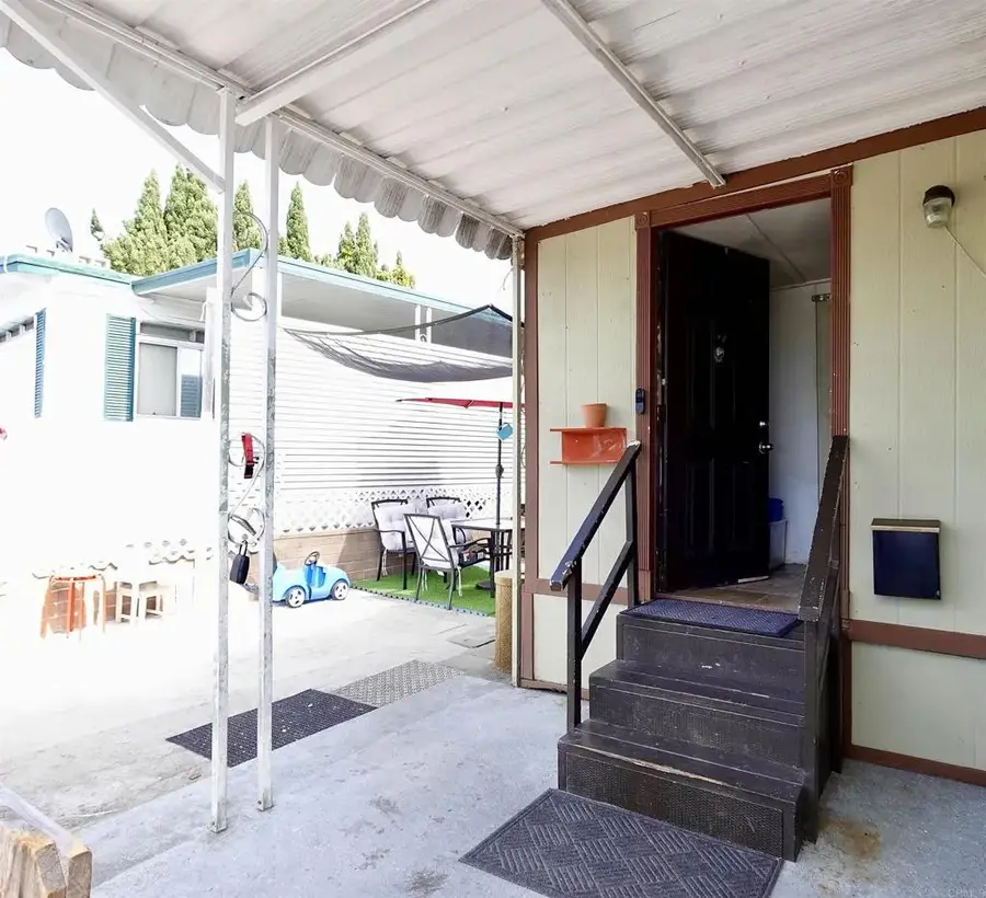 200 Olive #27, Vista, CA 92083 - #2