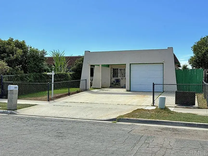 355 Calle Mariposa, Oceanside, CA 92057 - #1