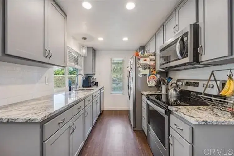 7320 Park Ridge Dr #113, San Diego, CA 92120 - #2
