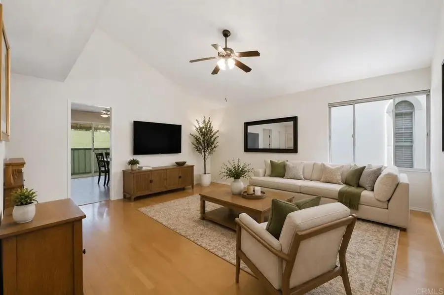 17489 Plaza Del Curtidor #187, San Diego, CA 92128 - #2