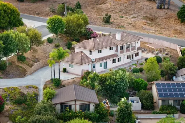 1684 Hubbard Place, Escondido, CA 92027