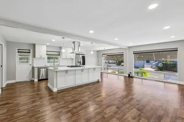 3358 Don Diablo Dr, Carlsbad, CA 92010