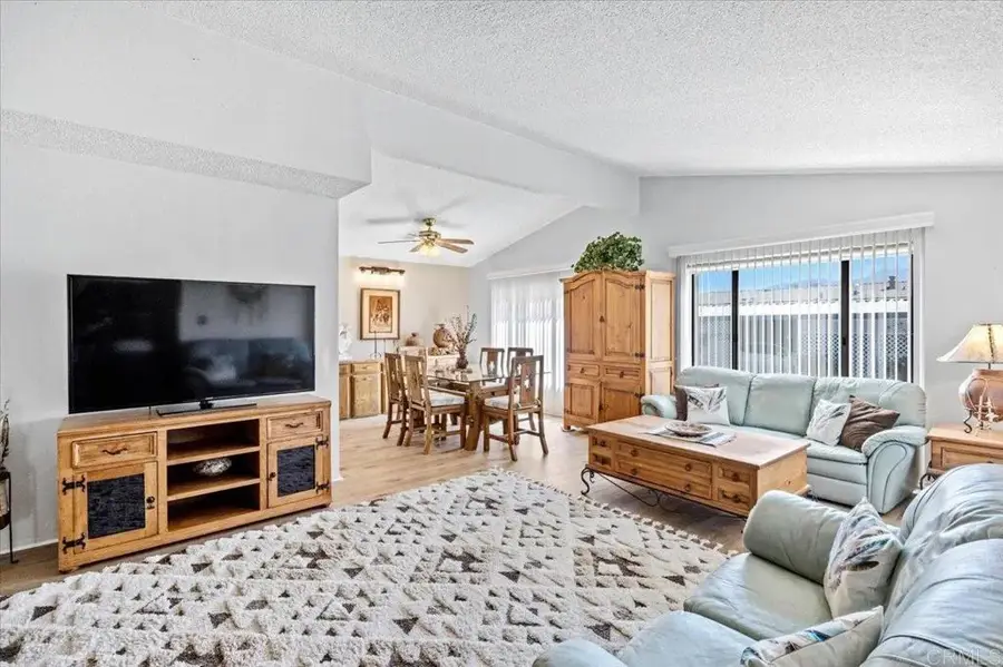 1300 W Menlo Ave #181, Hemet, CA 92543 - #3