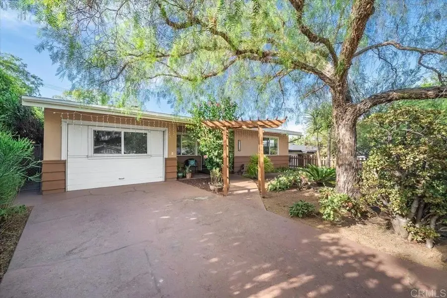 830 E 5th Avenue, Escondido, CA 92025 - #2