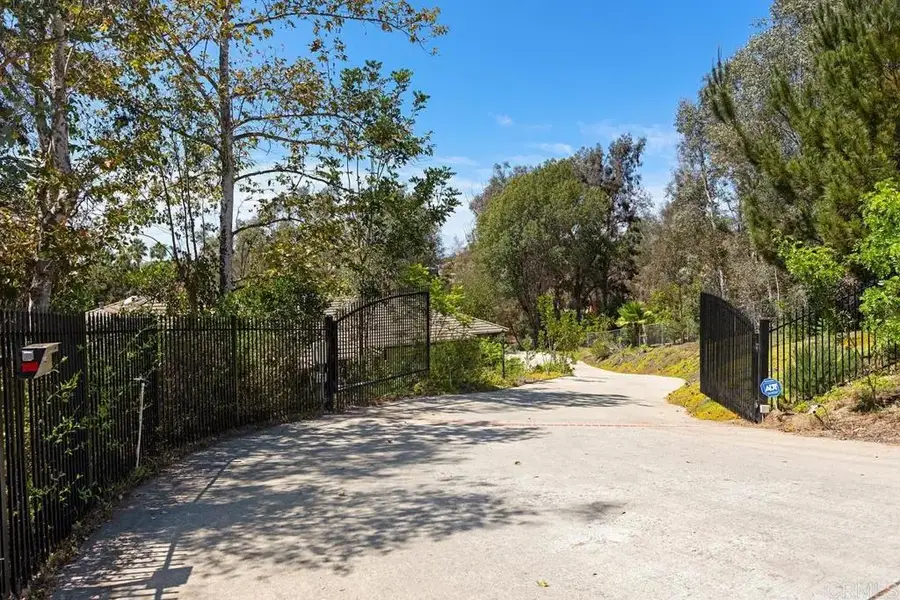 3911 Alta Vista Drive, Fallbrook, CA 92028 - #2