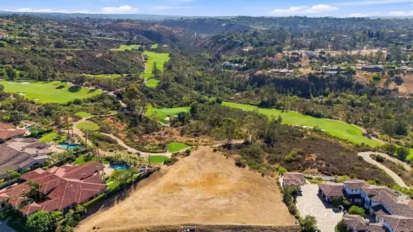 7925 Old Man River Road, San Diego, CA 92127