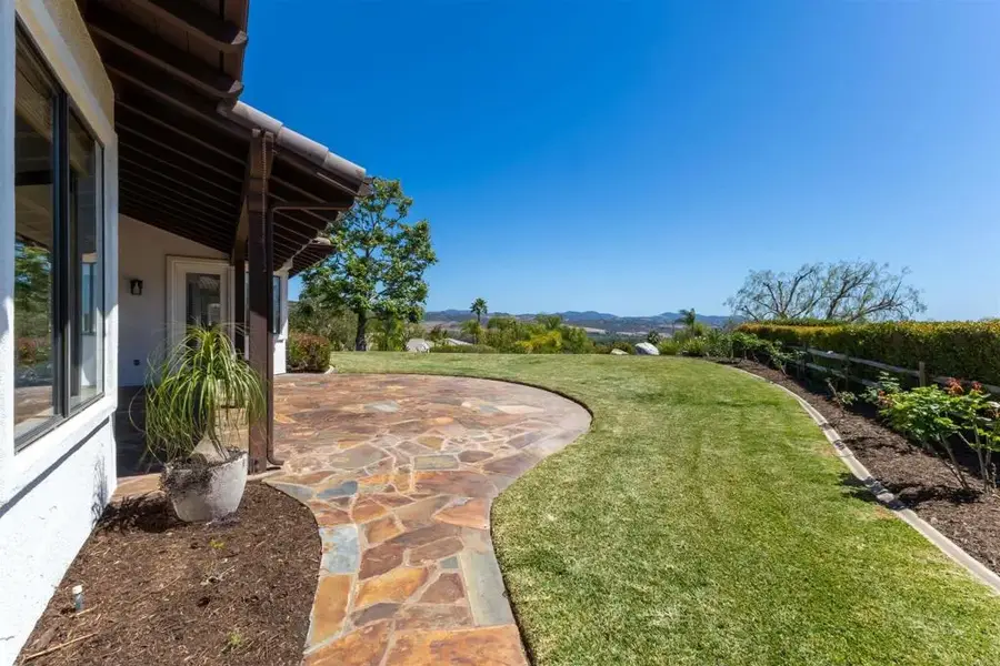 3506 Lancewood Way, Fallbrook, CA 92028 - #2