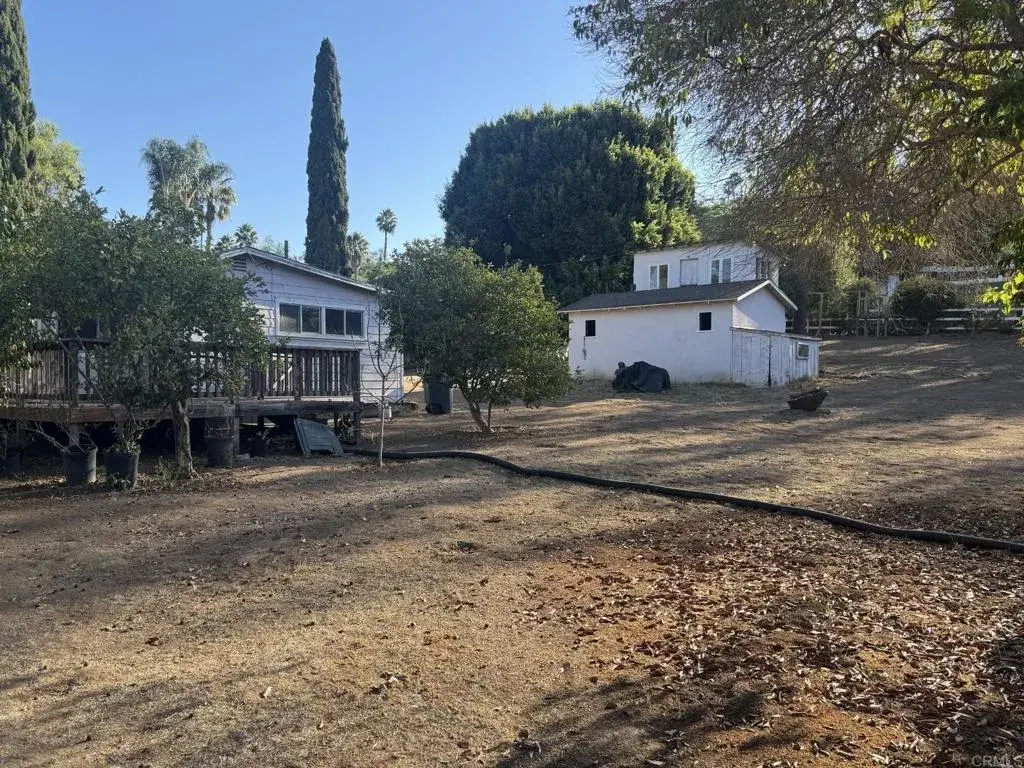 726 Valley Drive, Vista, CA 92084 - #1