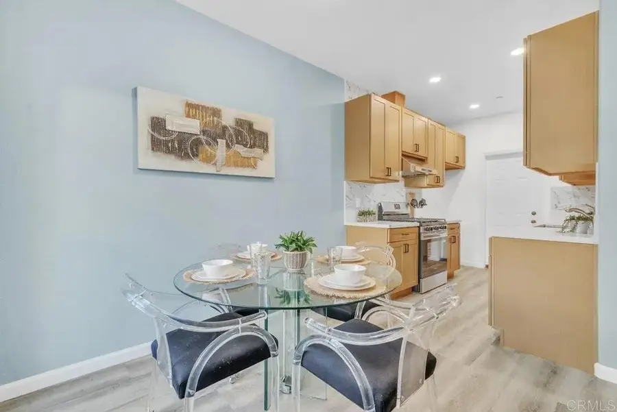 467 Calle Elagante, Vista, CA 92083 - #2