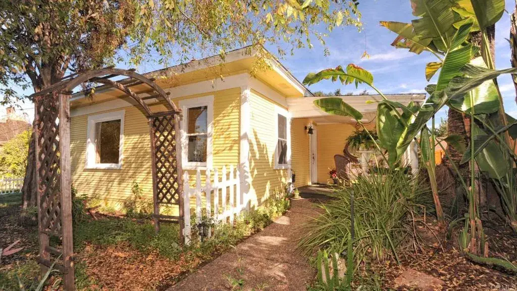 732 S Juniper Street, Escondido, CA 92025 - #1