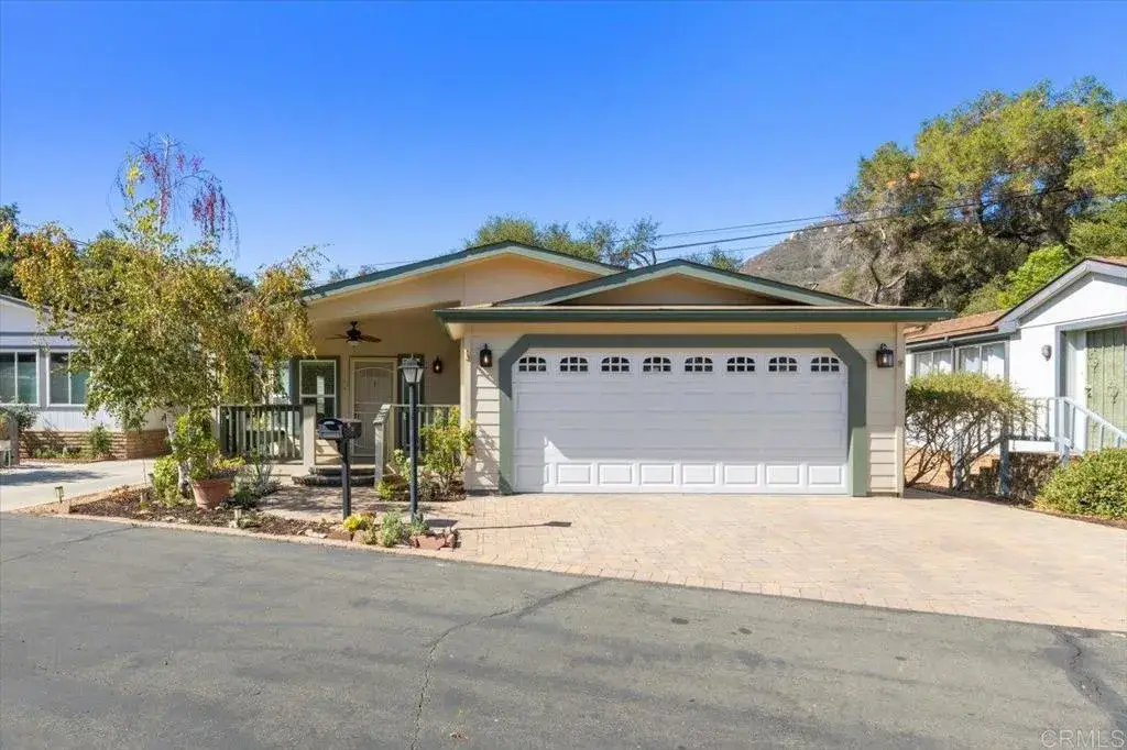 8975 Lawrence Welk Dr #31, Escondido, CA 92026 - #1