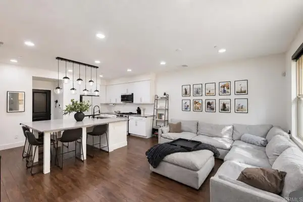 1714 Fairlead Ave, Carlsbad, CA 92011