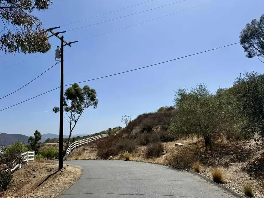 Mission Ridge Lane 21, Fallbrook, CA 92028 - #3