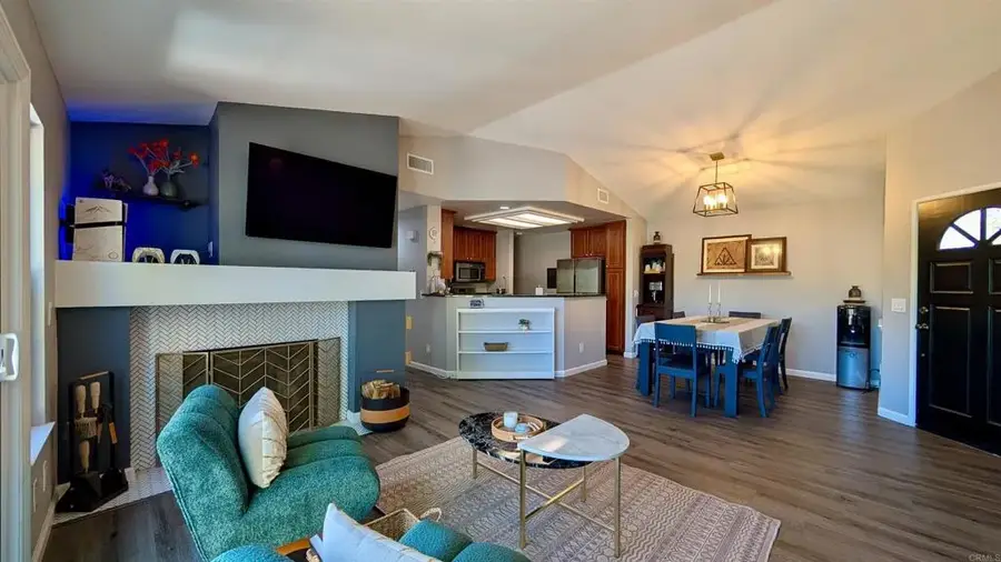 11336 Camino Playa Cancun #8, San Diego, CA 92124 - #2