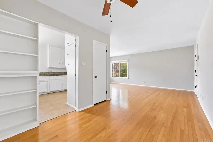 2075 E Appleton Street #27, Long Beach, CA 90803 - #3