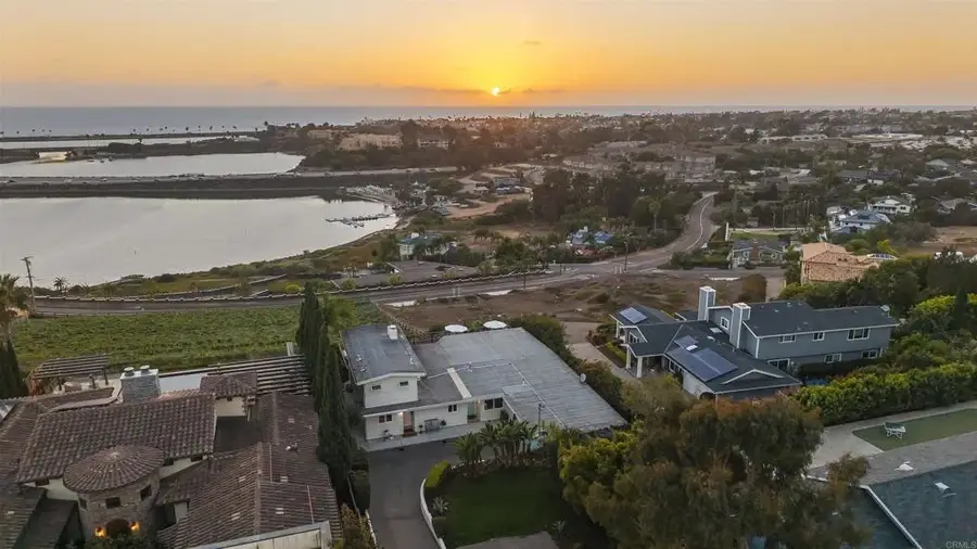 4347 Highland Drive, Carlsbad, CA 92008 - #2