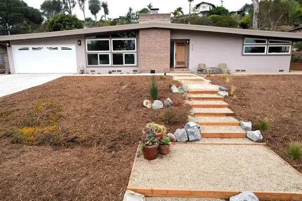 622 Glencrest Place, Solana Beach, CA 92075