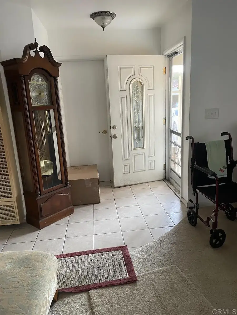 9462 Sandusky Avenue, Arleta, CA 91331 - #3