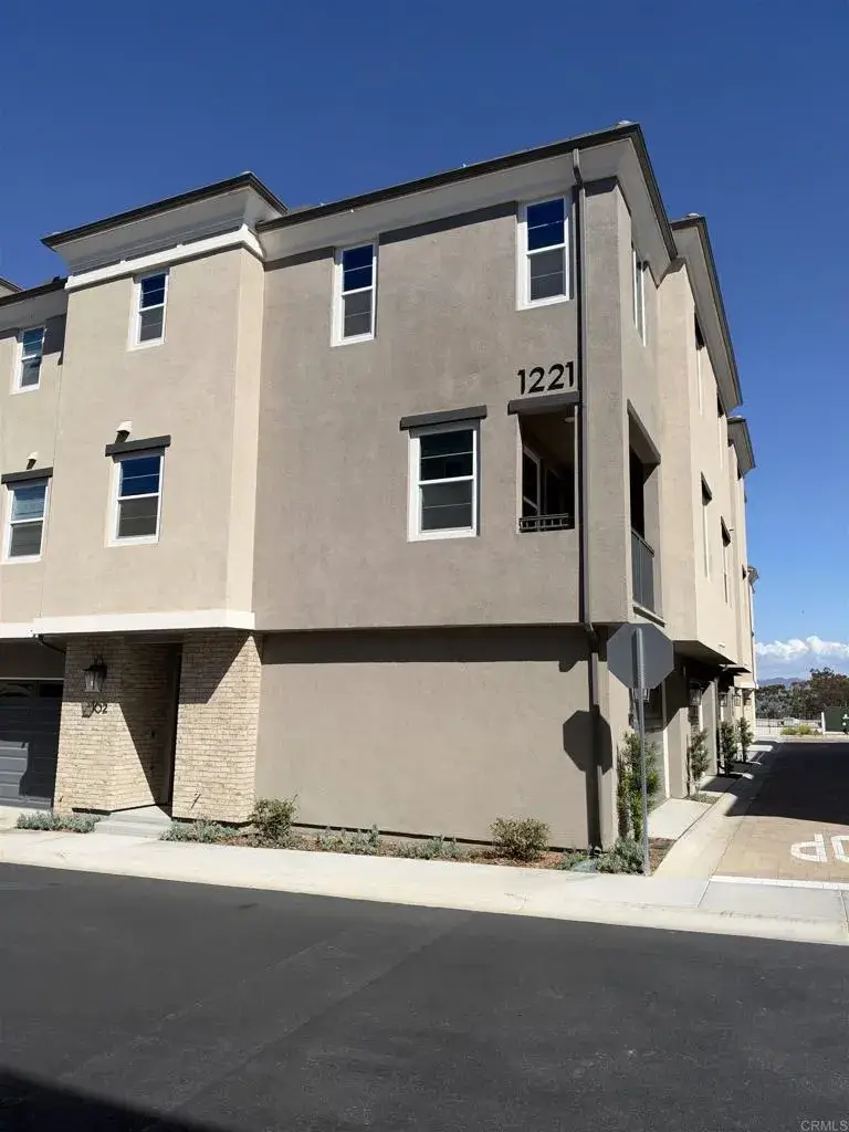 1221 View, San Marcos, CA 92078 - #2