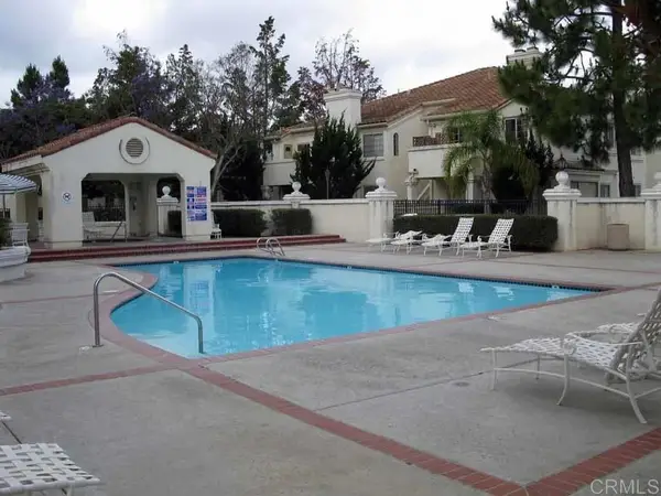 750 Breeze Hill Road #121, Vista, CA 92081