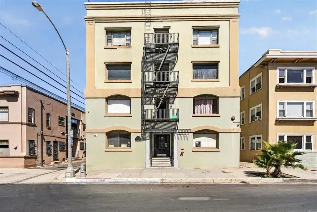 323 W 4th Street #211, Long Beach, CA 90802 - #1