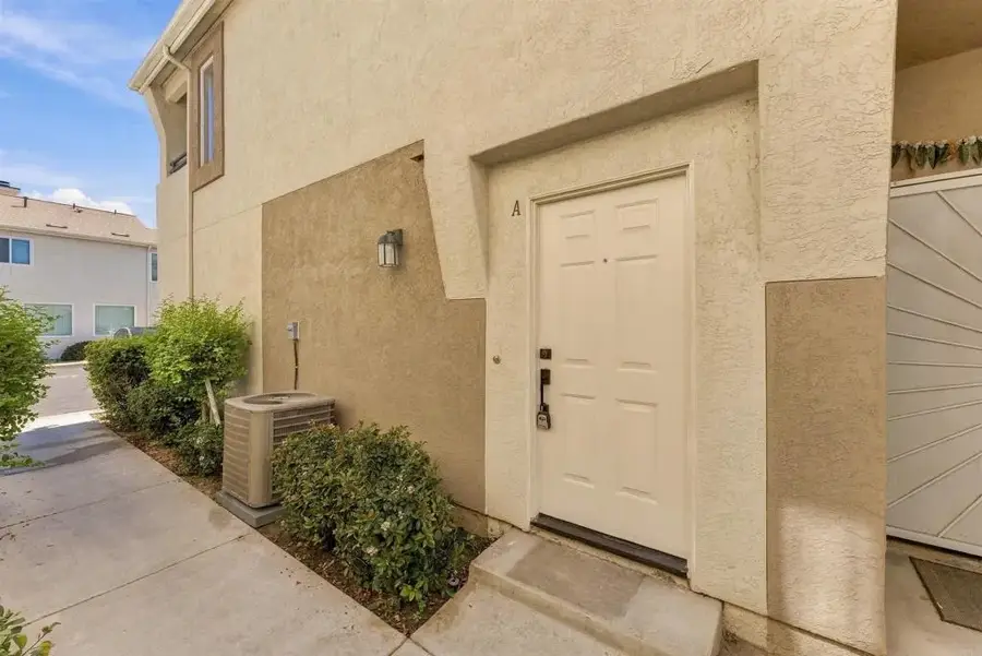 11892 Scripps Creek Drive #A, San Diego, CA 92131 - #3