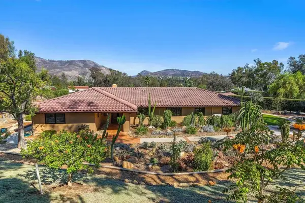 17543 Rancho Del Rio, Rancho Santa Fe, CA 92067