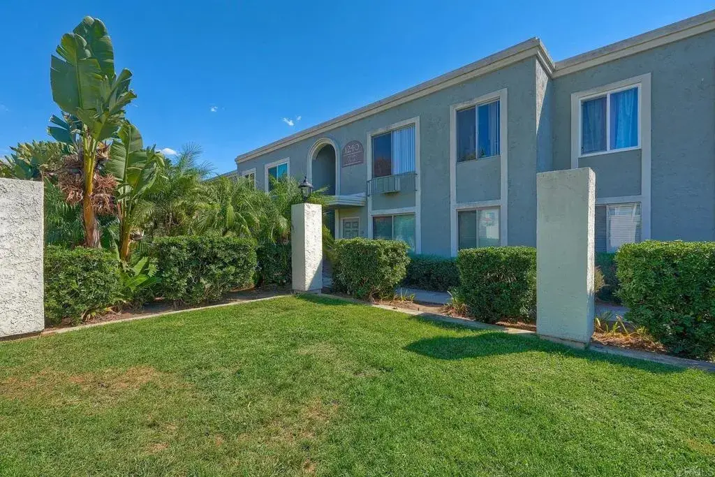 1240 N Broadway #15, Escondido, CA 92026 - #1