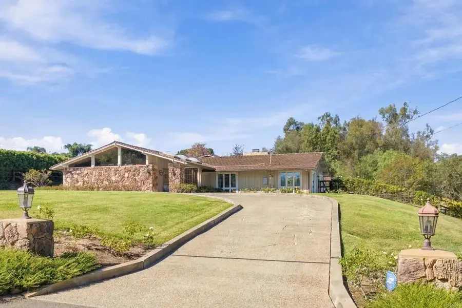 6346 El Sicomoro, Rancho Santa Fe, CA 92067 - #2