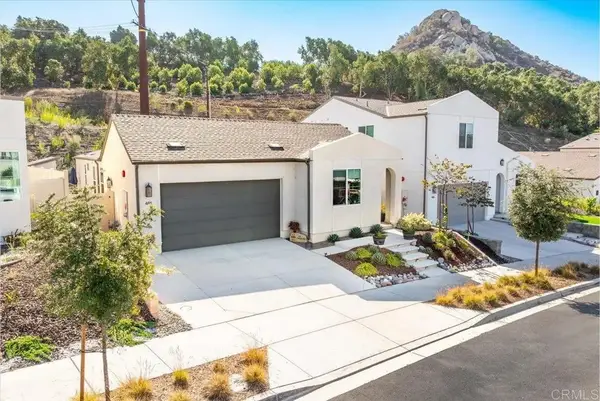 461 Meadowood Street, Fallbrook, CA 92028