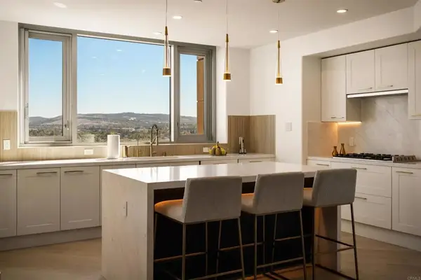 5102 Scholarship, Irvine, CA 92612