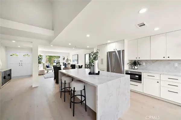 5071 Bayonne Circle, Irvine, CA 92604