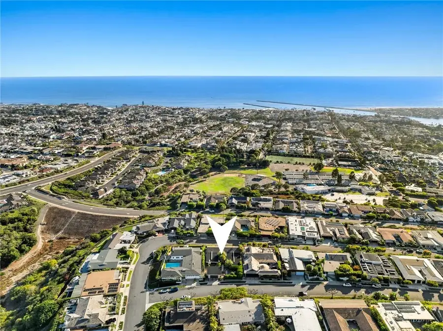 2915 Pebble Drive, Corona Del Mar, CA 92625 - Image #2