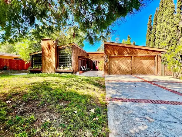 12551 Barrett, North Tustin, CA 92705