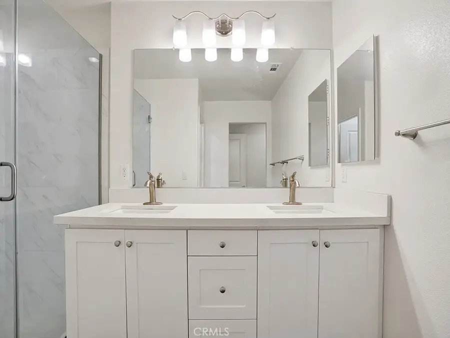 15331 Jasmine Lane #105, Gardena, CA 90249 - Image #3